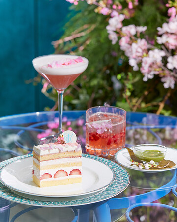 【ティファニー】ブルー ボックス カフェにて、春の訪れを告げる期間限定「桜テラス」が登場