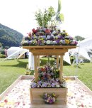 日本最大級の花御堂
