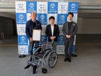 プルタブ収集活動19年 累計385台の車椅子を福祉施設に寄贈