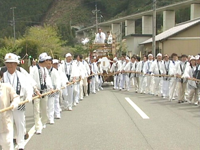 【kiond】20年に一度の神宮最大の祭り「神宮式年遷宮」行事が始まります｜kiond × ヴィソンホテルマネジメント × 大紀町観光協会が実現する、民俗行事【瀧原宮 御木曳】初の一般参加型ツアー