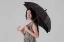 天然繊維ならではの奥行きある色合いを楽しめる日傘 天然繊維ならではの奥行きある色合いを楽しめる日傘