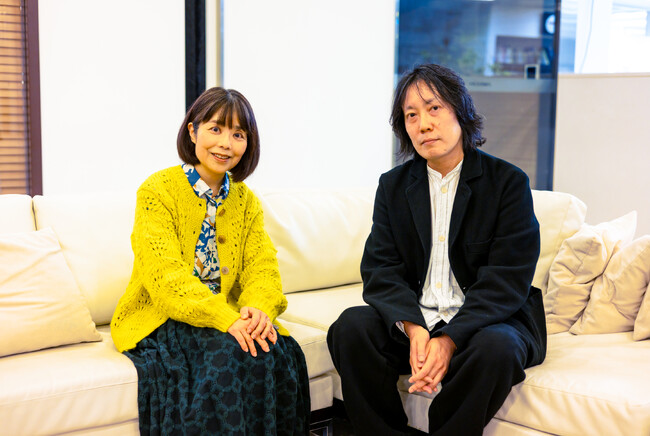 小説家・燃え殻×歌人・俵万智が初対談　“言葉”と“東京”をめぐるトークを2週にわたってオンエア　J-WAVE『BEFORE DAWN』4/17、4/24放送