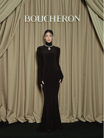 ブシュロン、俳優・モデルの三吉彩花が新作ハイジュエリーコレクションの特別展示に来場