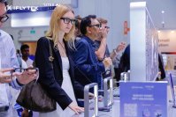 iFLYTEK、GITEX ASIA 2026にてAI GlassesおよびAI Interpret Micを披露