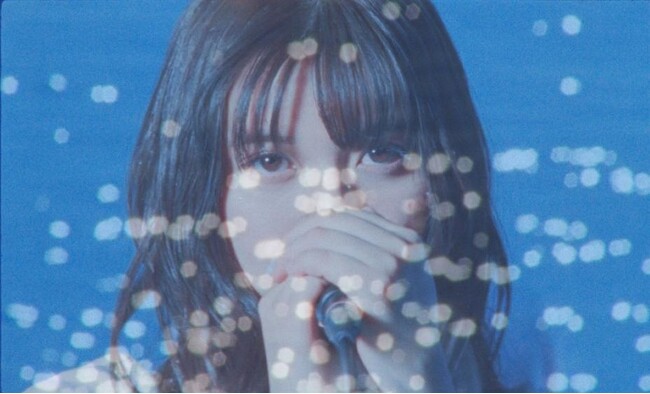 adieu (上白石萌歌)、4月22日発売 EP『adieu 5』より「ブルーアワー」Music Video を本日20時からプレミア公開！さらに、新曲「泣いてしまいそう」の先行配信も決定！