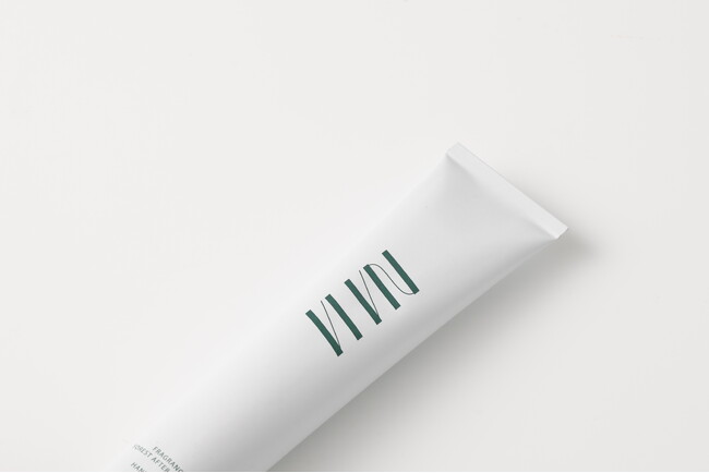 【新発売】“守る”発想から生まれたハンド美容液。能登の自然と発酵の力で、うるおいを閉じ込める「バンデージ※1発想」ケアを実現