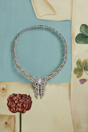 【TIFFANY & CO.】自然が秘める神秘の世界に着想を得たハイジュエリー コレクション「ブルー ブック 2026：ヒドゥン ガーデン」を発表