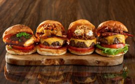 本場アメリカの熱狂を、洗練された一皿に。 BLT STEAK ROPPONGIが贈る5月限定バーガーイベント「バーガーマンス」 本場アメリカの熱狂を、洗練された一皿に。 BLT STEAK ROPPONGIが贈る5月限定バーガーイベント「バーガーマンス」