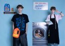左) Tシャツ 8,250円、キャップ 9,900円、バッグ 22,550円 / 右) Tシャツ7,700円、エプロン 11,000円、チャーム 19,800円 (全て税込) 左) Tシャツ 8,250円、キャップ 9,900円、バッグ 22,550円 / 右) Tシャツ7,700円、エプロン 11,000円、チャーム 19,800円 (全て税込)