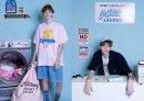 左) Tシャツ 9,680円、ショートパンツ 18,700円、キャップ 9,900円、ソックス 5,280円 / 右) シャツ 15,400円、Tシャツ 7,700円、キャップ 9,900円 (全て税込) 左) Tシャツ 9,680円、ショートパンツ 18,700円、キャップ 9,900円、ソックス 5,280円 / 右) シャツ 15,400円、Tシャツ 7,700円、キャップ 9,900円 (全て税込)