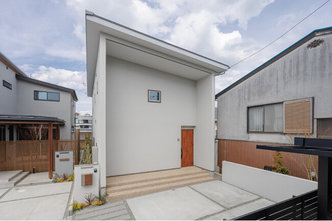 小田原市南町に「建築家と創る家」完成|マッケンジーハウス