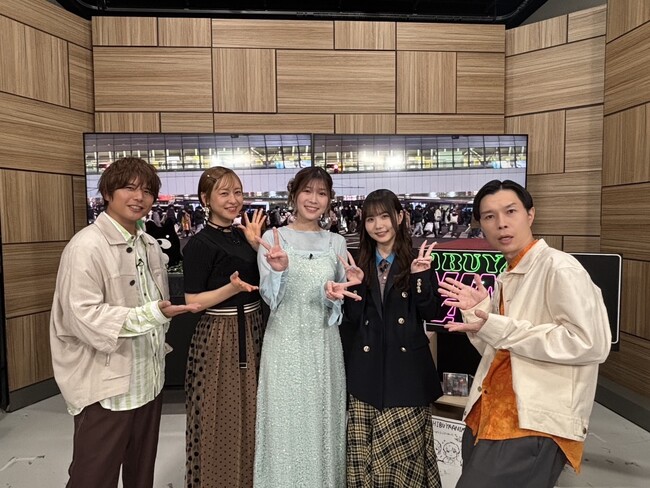 『上伊那ぼたん、酔へる姿は百合の花』砥波いぶき役・青山吉能、演じる上で意識したのは“ぐにゃぐにゃ感”！？『霧尾ファンクラブ』三好藍美役・稗田寧々、本作おすすめシーンに選んだ“あの場面”にスタジオ驚愕