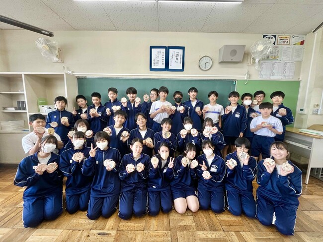 熊谷の中学生からお母さんへ、感謝のメッセージを送る「母の日ありがとう風呂」おふろcafe ハレニワの湯にて5月7日より開催！