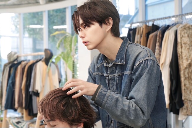 【NEWS】美容師・エザキヨシタカ氏が「サステナオンラインクリニック」アンバサダーに就任