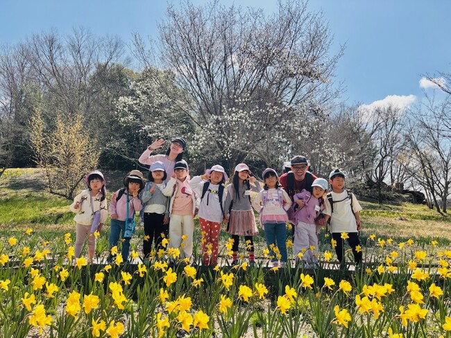 【名古屋】170名の小学生が参加した英語で学ぶ自然探究遠足ー子どもの質問力・探究心・チームワークが広がる教育実践
