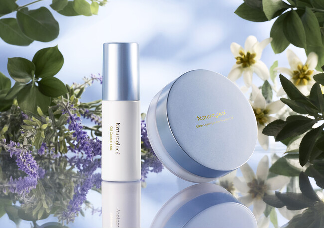「Naturaglacé（ナチュラグラッセ）」植物の力で夏肌を美しく快適に保つベースメイクを数量限定発売