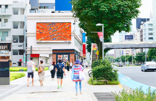 街のすき間に、アートを。　NEORTとLIVE BOARDが「すき間の美術館」を全国のデジタルサイネージで開始