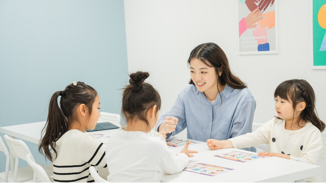 英会話スクールReflet大船校が、遊びながら学べる未就学児向けクラス新設 。