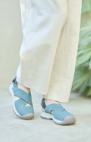 CUD 1030_モデルカット