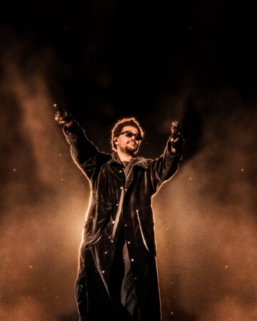 The Weeknd 特別衣装デザイン by Yohji Yamamoto POUR HOMME