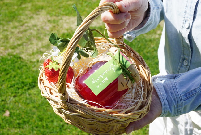 【果実含有量80％】完熟いちごがあふれる「信州果実の実りジャム 紅ほっぺ」を4月25日より順次販売開始。サンクゼールの原点を体現した限定数のプレミアムジャム。