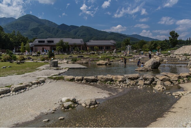 白州・尾白の森名水公園及び尾白の森キャンプ場のネーミングライツパートナーを募集