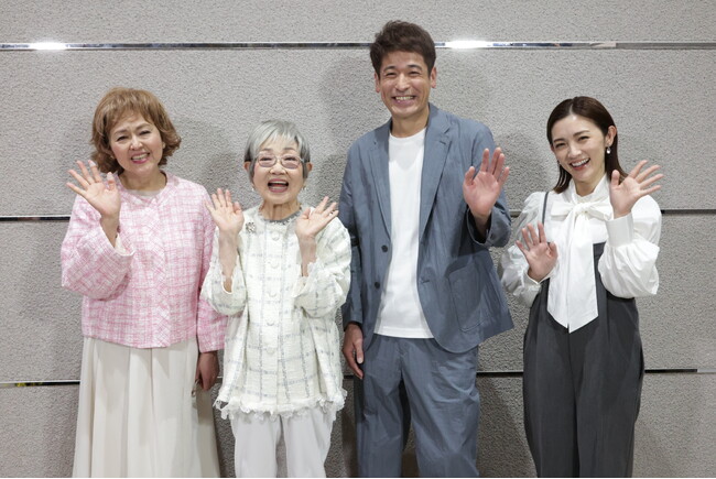 泉ピン子＆佐藤隆太がW主演！　『声舞劇（せいぶげき）！終活を始めた途端、55歳の息子が帰ってきました』開幕！　泉ピン子が「損はさせません」と太鼓判！