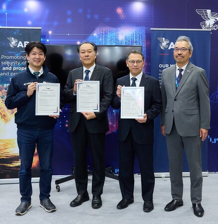無人・自律運航型のロケット洋上回収船に関する基本設計承認(AiP)を取得