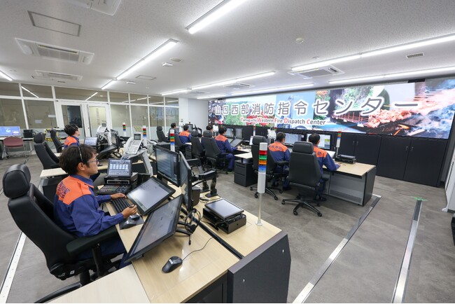 119番通報で、指令員の声をもっと聞き取りやすく