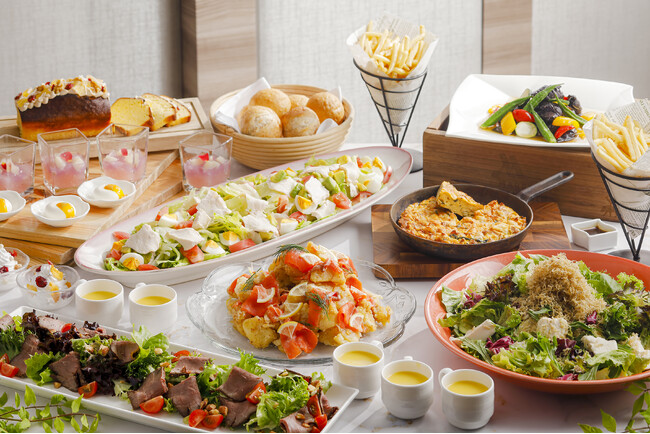 琵琶湖マリオットホテル　選べるメインと滋賀の恵みが彩る夏のブッフェスタイルランチ「Pick & Enjoy Lunch」を発売