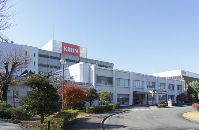 キリンビバレッジ滋賀工場の小型ペットボトル製造設備を増強　約100億円の投資により、おいしい健康を支えるものづくり基盤を強化
