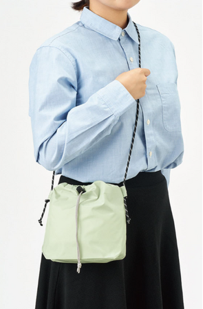軽やかさと機能性を兼ね備えたバッグシリーズを新発売