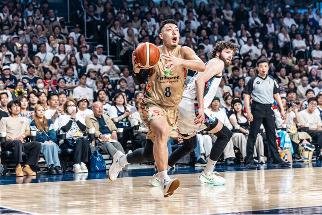 #8 佐土原選手、#18 脇選手、#53 カーク選手「FIBA バスケットボールワールドカップ2027 アジア地区予選」Window3・4、「第20回アジア競技大会」日本代表候補選手選出のお知らせ