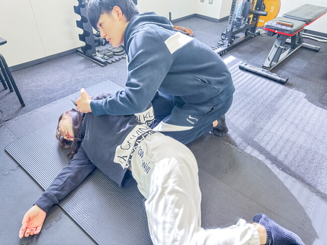 【松戸市・八柱 】『何をやっても良くならない痛み...』諦めなくて大丈夫！〈肩こり/腰痛〉に新アプローチ：病院で講演実績のあるリラクボディ八柱店が根本改善を目指す！５月限定：1回無料キャンペーン開催中