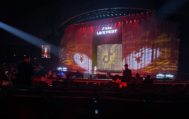ライジングスター部門1位受賞で、ラスベガス開催「TikTok LIVE Global Awards Ceremony」に参加