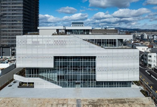 「学び」と「地域活性化」の拠点施設　門真市立文化創造図書館KADOMADOが５月13日にいよいよオープン！