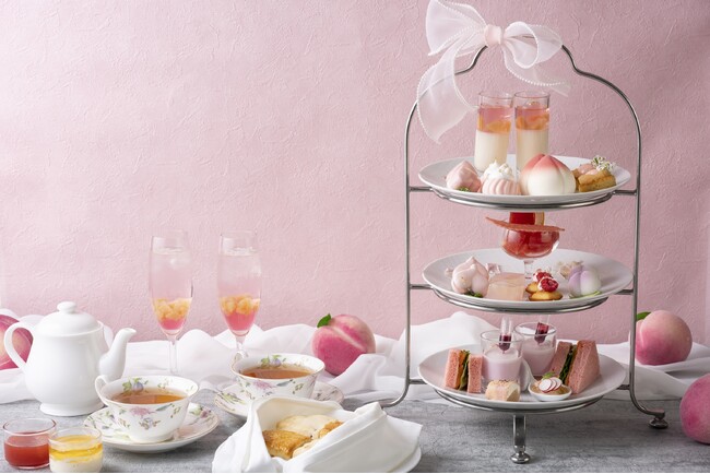 【びわ湖大津プリンスホテル】桃が主役の優雅なティータイムを湖畔で楽しむ「Peach Afternoon Tea ～桃香る夏のひととき～」を販売