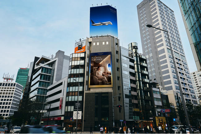 南青山3丁目に屋外広告メディア「CITY VISION AOYAMA」をローンチ、年間ネーミングライツの販売を開始