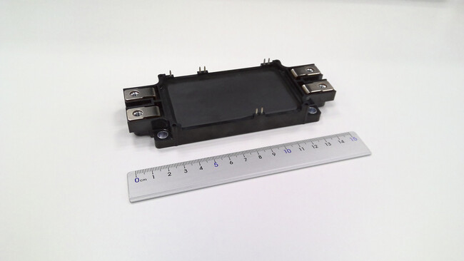 パワー半導体「産業用NXタイプ 1.2kV IGBTモジュール」サンプル提供開始