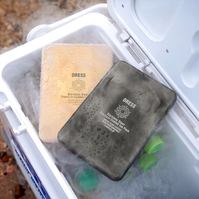保冷剤、まだプラスチックのまま？ キャンプ・BBQ・釣りのクーラーボックス問題に、釣りブランドDRESSの「金属製保冷剤 チタンコート」6月発売
