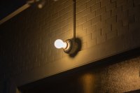 【新製品】工業的質感を追求したアルミ鋳物製ブラケットライト　「CAST ALUMINUM LAMP」を発売