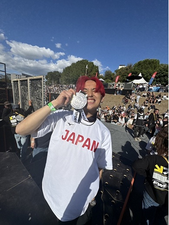 「パルクール・ワールドカップ・モンペリエ」で、横須賀市所属の大貫 海斗選手が銀メダルを獲得しました！