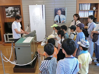 樫尾俊雄発明記念館で小学生向け夏休み企画展示を開催