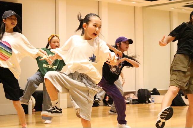 【横浜市栄区制40周年記念事業】みんなでダンスを踊ってみよう!
