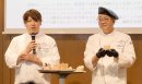 右がオーナーシェフ辻口 博啓氏、左がLE CHOCOLAT DE Hスーシェフ 川端 慎也氏。 右がオーナーシェフ辻口 博啓氏、左がLE CHOCOLAT DE Hスーシェフ 川端 慎也氏。