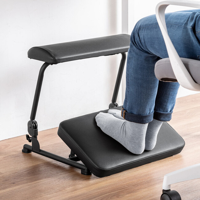 足元からデスク時間を快適に!高さ・角度を調整できる3WAYフットレストを発売