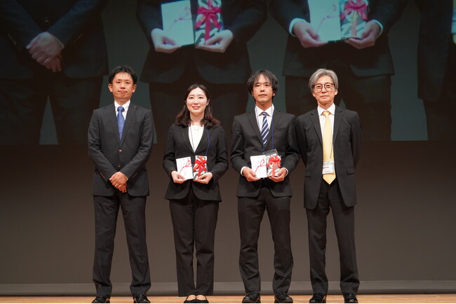 第69回春季日本歯周病学会学術大会にてYoung Investigator Award（SUNSTAR Award）受賞者発表
