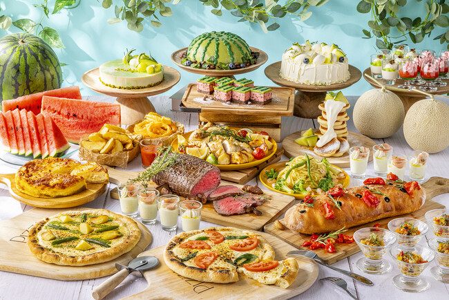 【インターナショナルガーデンホテル成田】「夏イタリアン＆サマースイーツビュッフェ×旬のフルーツ食べ放題」8種以上の生パスタや焼きたてピッツァも味わえる　7月は桃とスイカ、8月は梨とスイカを月替りで