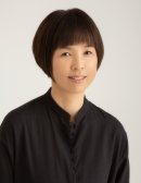 小説家・キュレーター 原田 マハ氏 (C)ZIGEN 小説家・キュレーター 原田 マハ氏 (C)ZIGEN