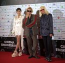 本人(左)、女優・宮藤あどね(中)、300万人インフルエンサーD japanese(右) 本人(左)、女優・宮藤あどね(中)、300万人インフルエンサーD japanese(右)